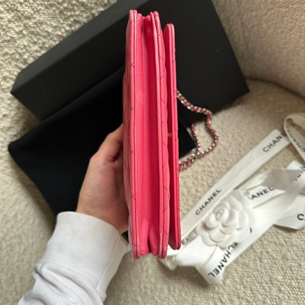 Chanel Barbie Pink Wallet on Chain WOC - Picture 4 of 14