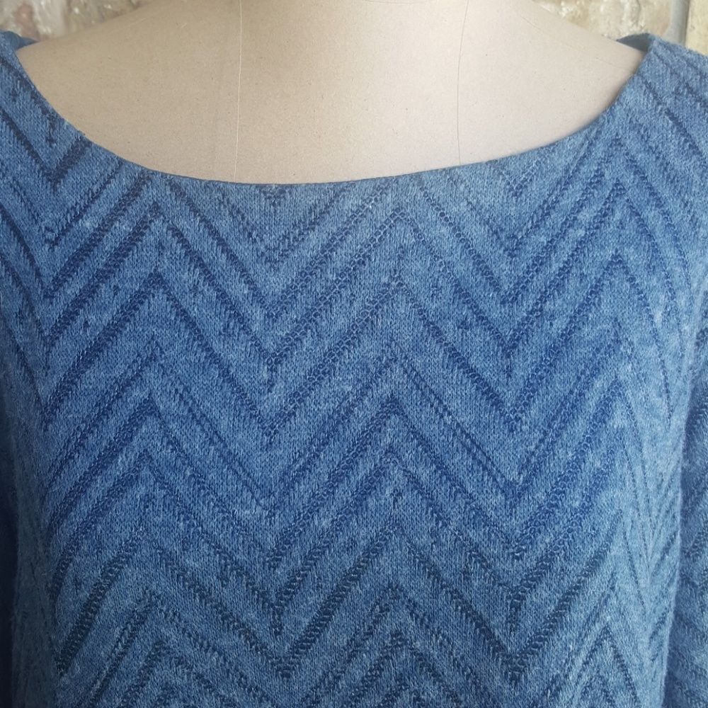 ‎EMMA & MICHELE Blue Chevron Dress - Size XL - Picture 2 of 6
