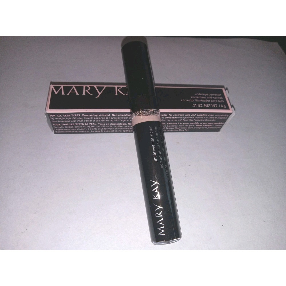 Mary Kay UNDEREYE CORRECTOR Full Size NIB Brightens Dark Circles concealer - Picture 1 of 4