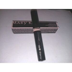 Mary Kay UNDEREYE CORRECTOR Full Size NIB Brightens Dark Circles concealer