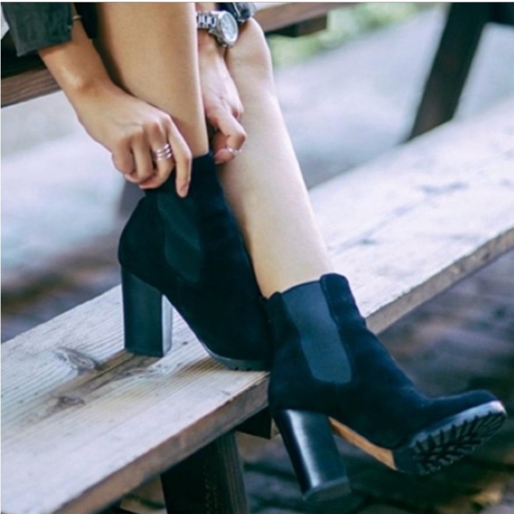 Coach Odelle Black Suede Chelsea Boots Women's Ankle Boots Size 7.5