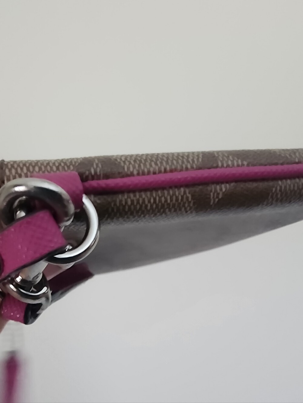 Coach Wristlet - Picture 10 of 11