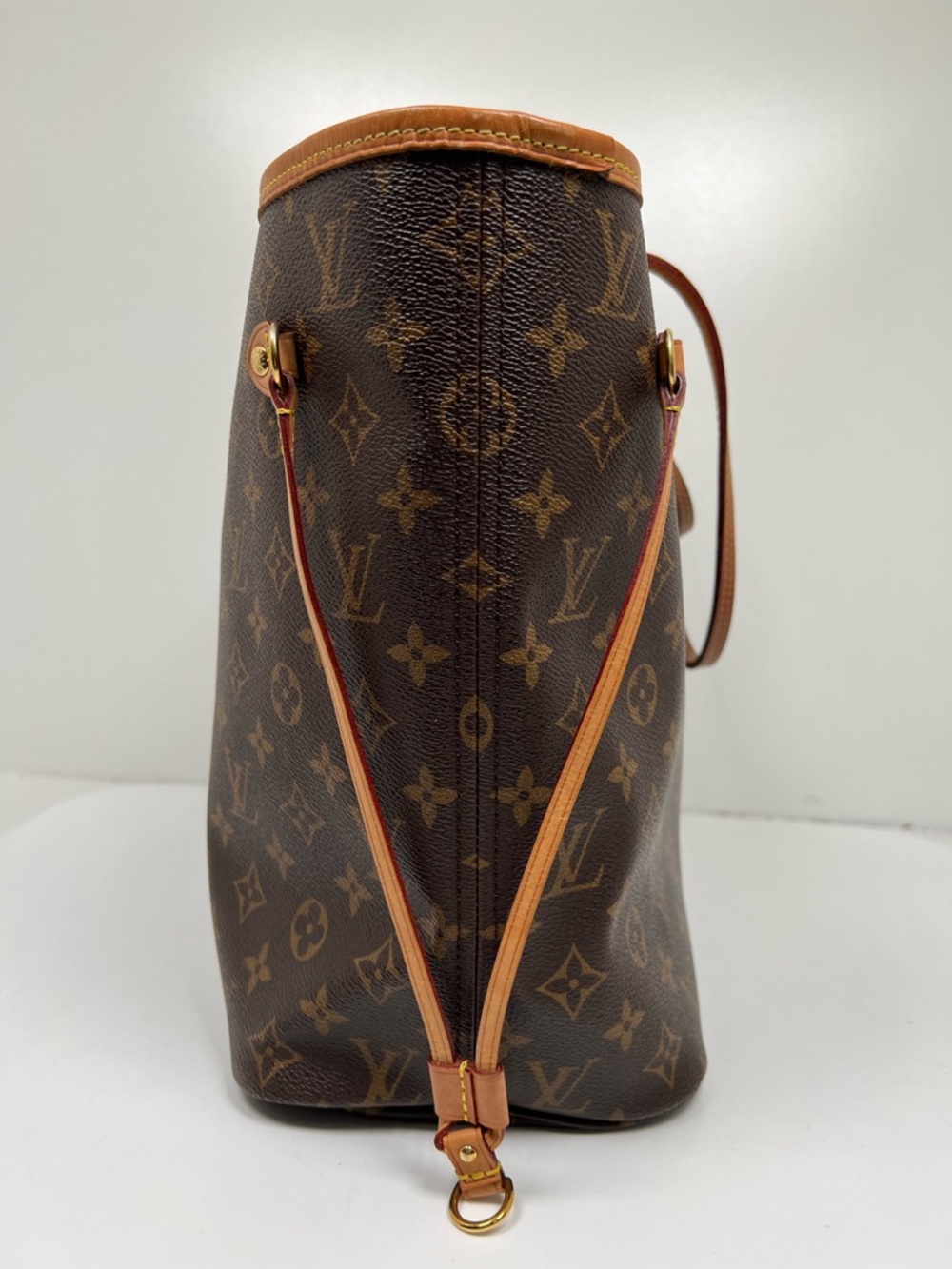 Louis Vuitton Neverfull MM - Picture 5 of 10
