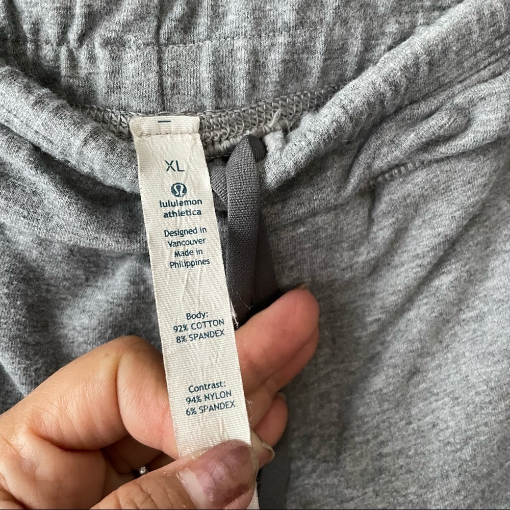Lululemon sweatpants - Picture 6 of 7