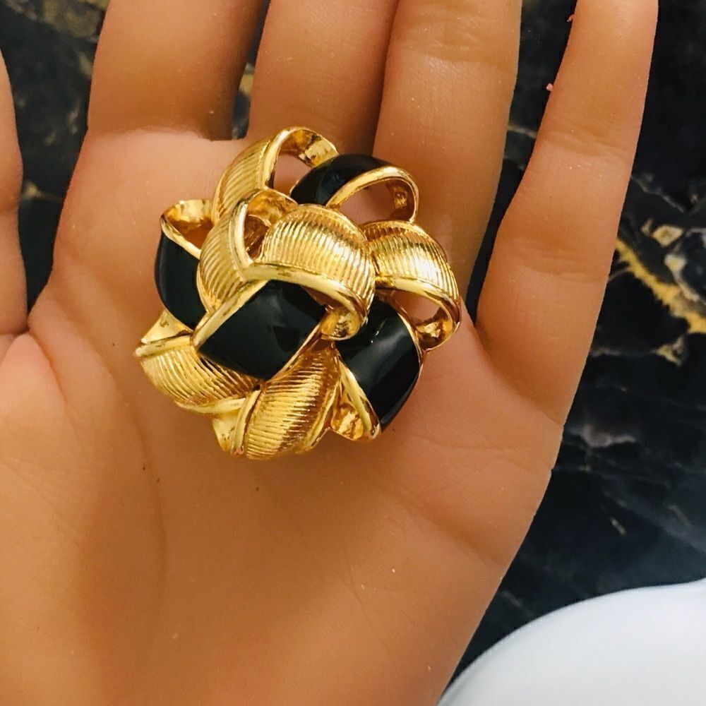 Vintage AK Anne Klein Enamel 3d Ribbon Bow Black Gold Brooch 4352 - Picture 3 of 6