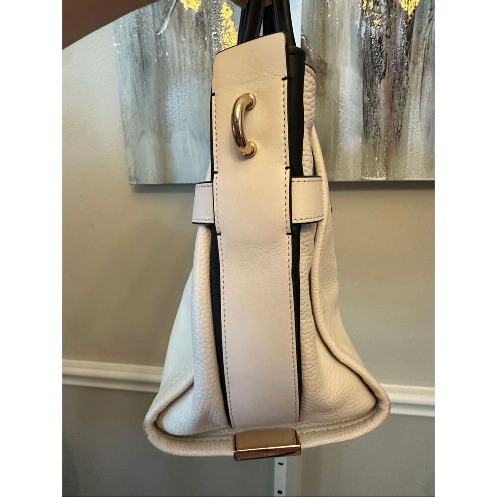 Coach Chelsea Tote - Picture 4 of 15