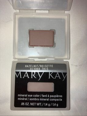 (2) New Hazelnut Mary Kay Mineral Eye Color Powder Eyeshadow Refill
