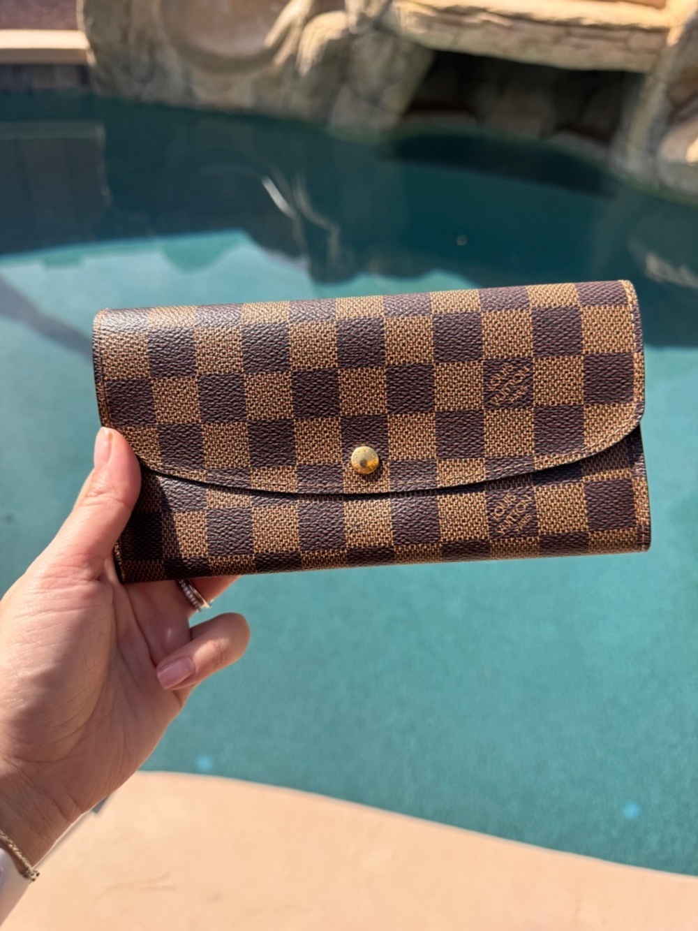 Authentic Louis Vuitton Brown Checkered Crossbody with Gold Chain - Picture 11 of 13