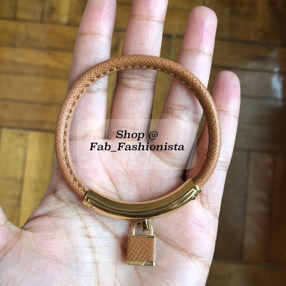 Michael Kors Leather gold Bracelet - Picture 3 of 9