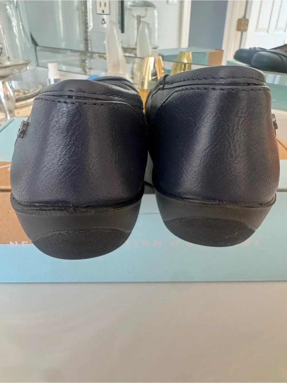 Life Stride Loyal NavyWomen's  Ballet Flats with Crossover Detail US 8 - Picture 4 of 8