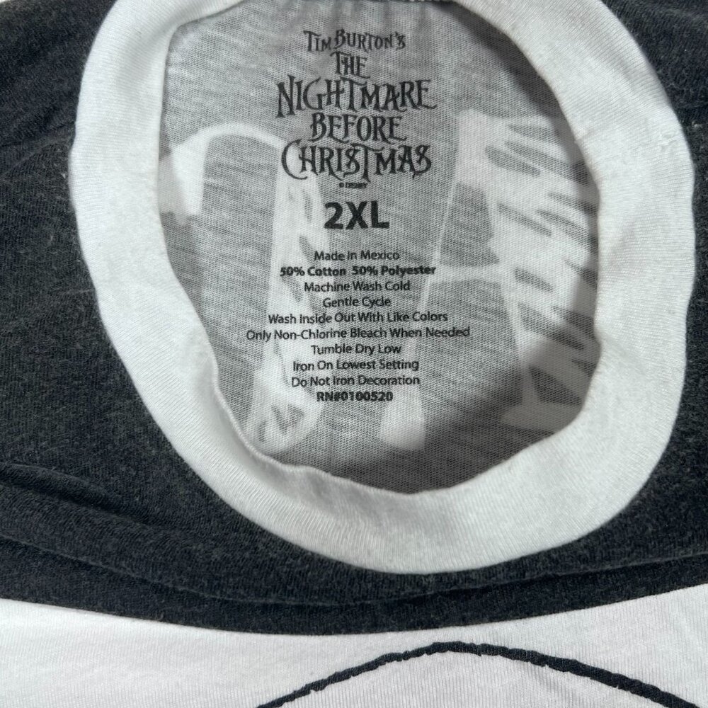 JACK SKELLINGTON The Nightmare Before Christmas short sleeve tee Juniors 2XL - Picture 2 of 9