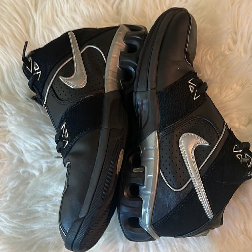 NIKE FLIGHT WOMEN SNEAKERS - Picture 4 of 16