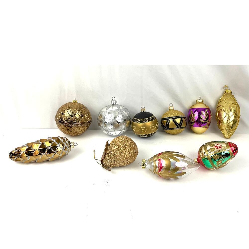 Lot of 10‎ Holiday Ornaments Christmas Glitter Bulbs Balls Pinecone Gold