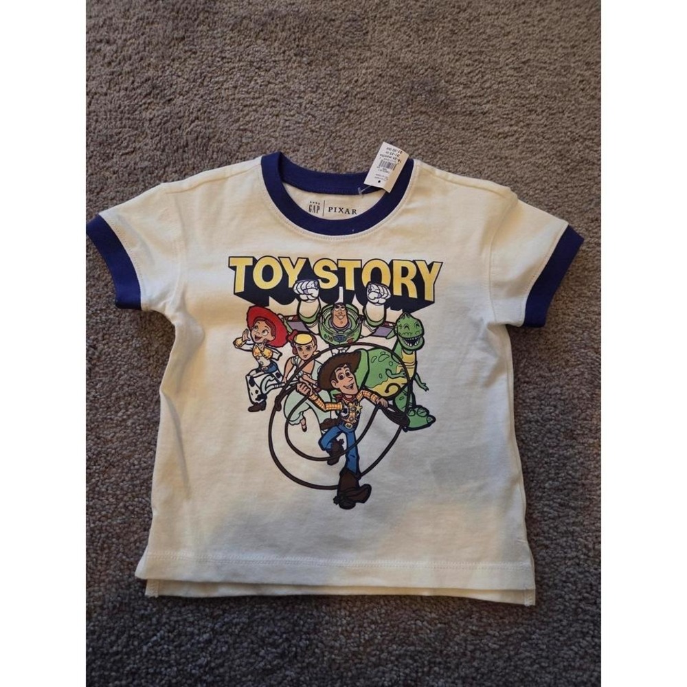 Baby‎ gap toy story top 18-24 mos