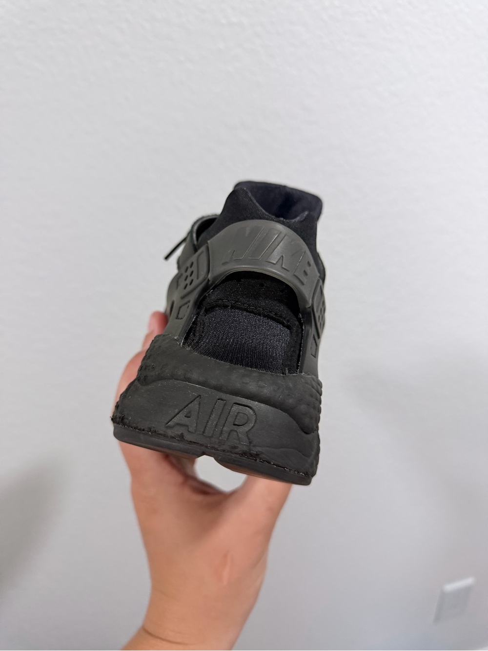 Nike black huarache - Picture 3 of 9