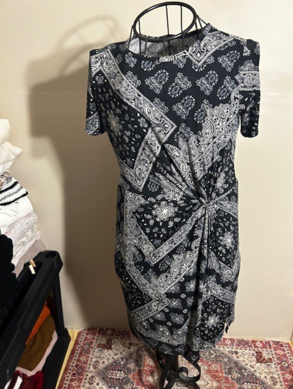 size extra small womens black white tee shirt material dress  casual