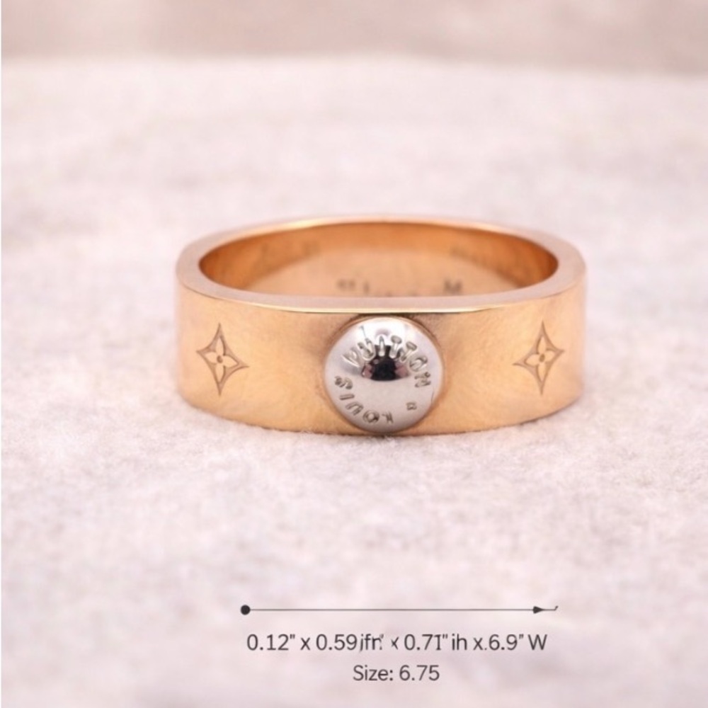 Authentic Louis Vuitton Monogram Button Ring Size 6.75 Gold Tone COA