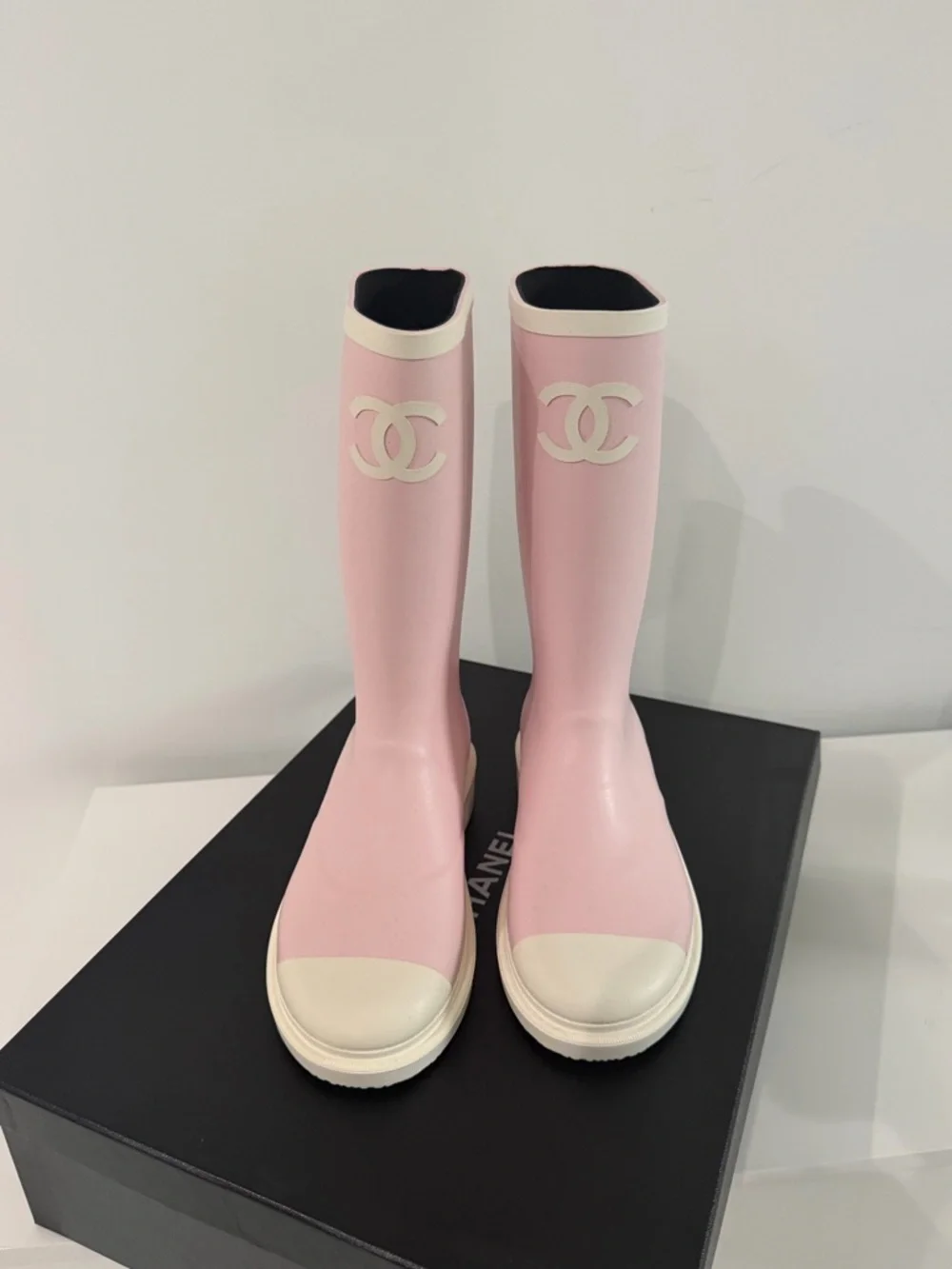 CHANEL Women's Rain Boots Pink - Picture 6 of 8