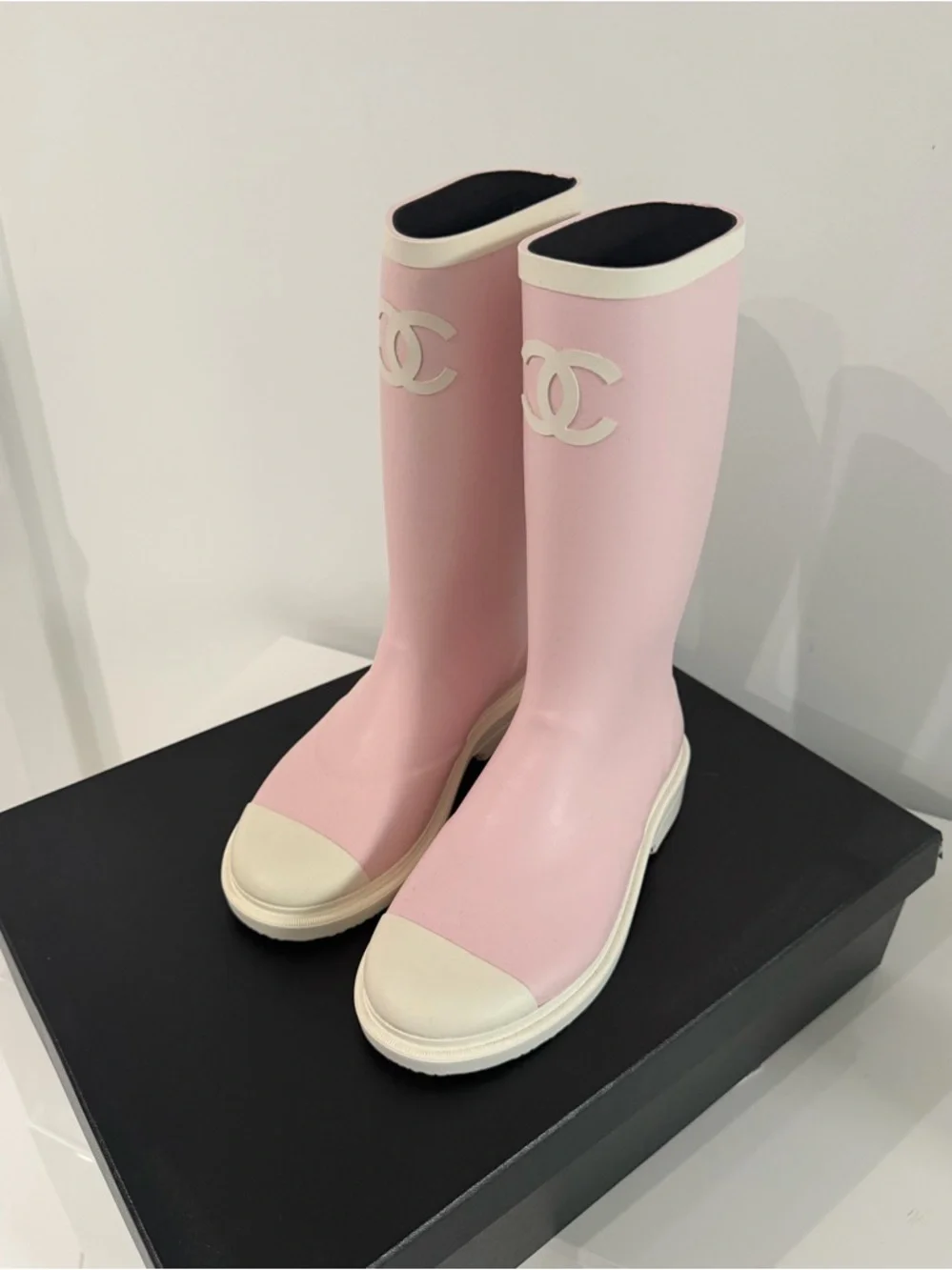 CHANEL Women's Rain Boots Pink - Picture 7 of 8