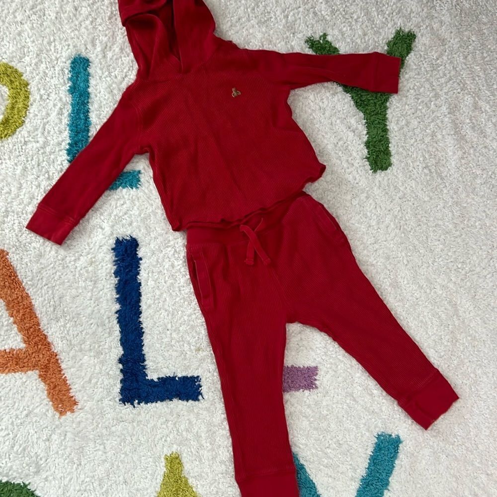 Baby Gap matching set