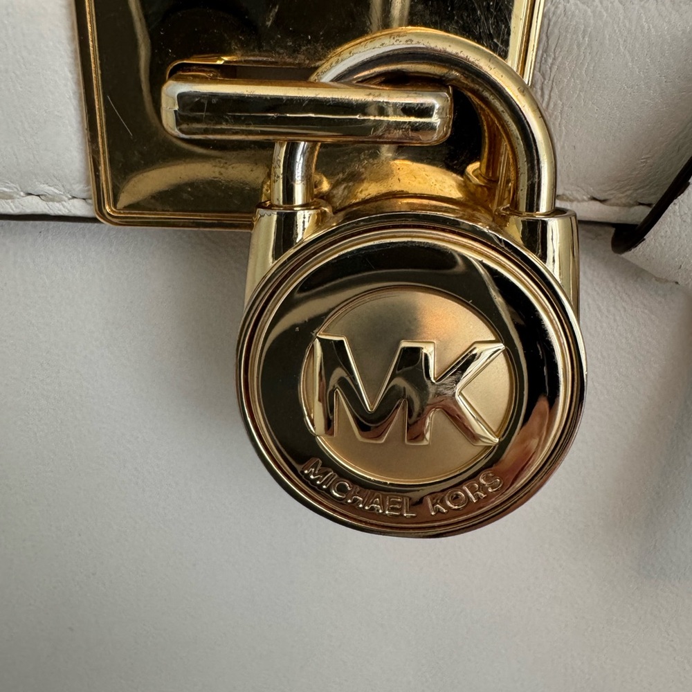 Michael Kors White Small Satchel - Picture 2 of 14