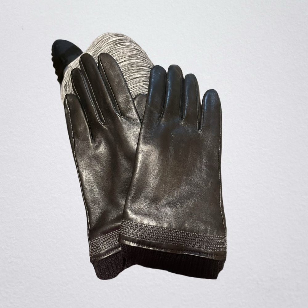 Sophisticated Brown Leather Gloves