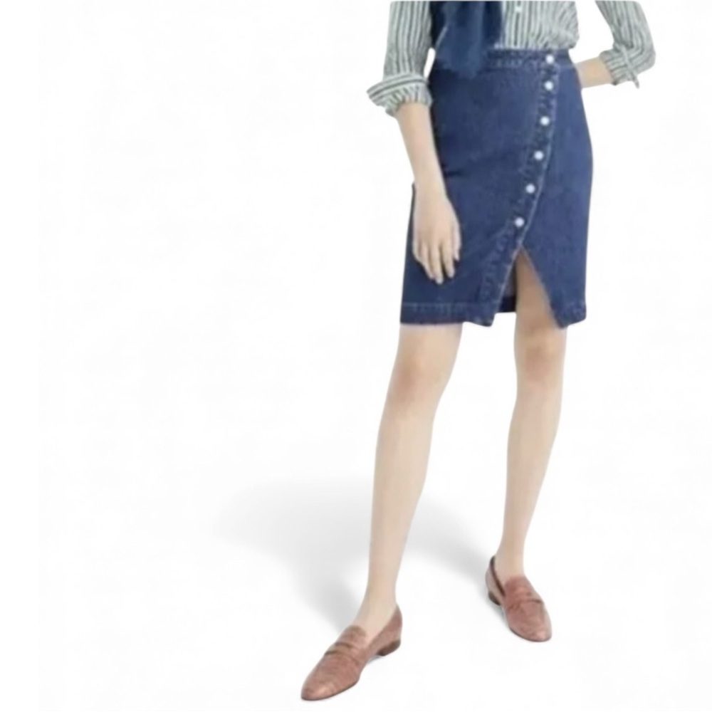 J Crew Denim Front Snap Skirt|J Crew Denim Skirt| J Crew Denim - Picture 2 of 9