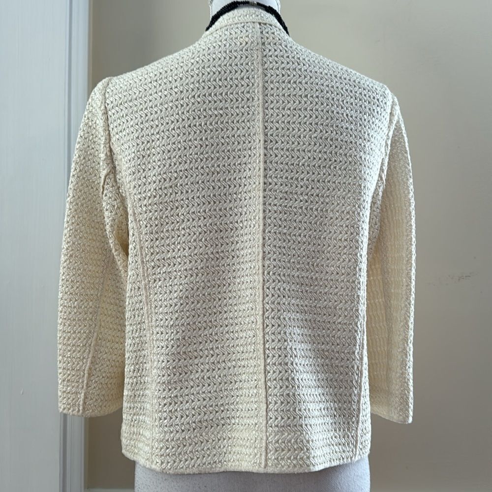 Beautiful & Classy Worth Woven Jacket - Picture 5 of 13