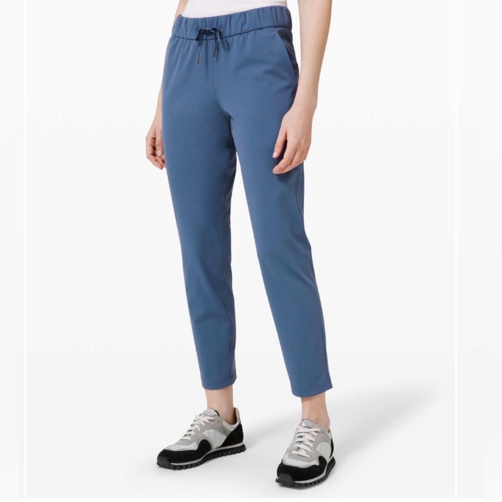 Lululemon Athletica On the fly Pants - Picture 2 of 9