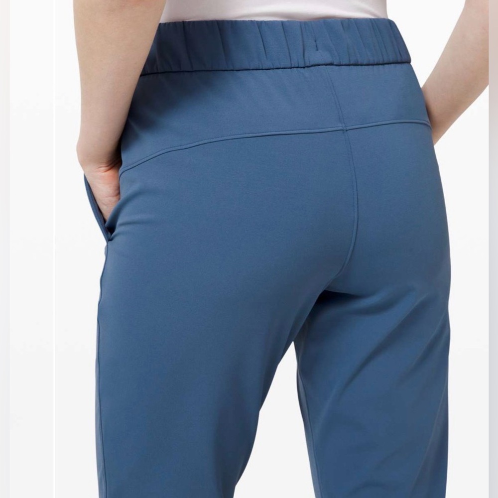 Lululemon Athletica On the fly Pants - Picture 3 of 9