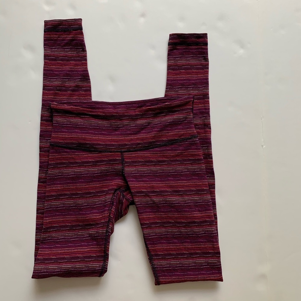 Lululemon legging - Picture 5 of 8