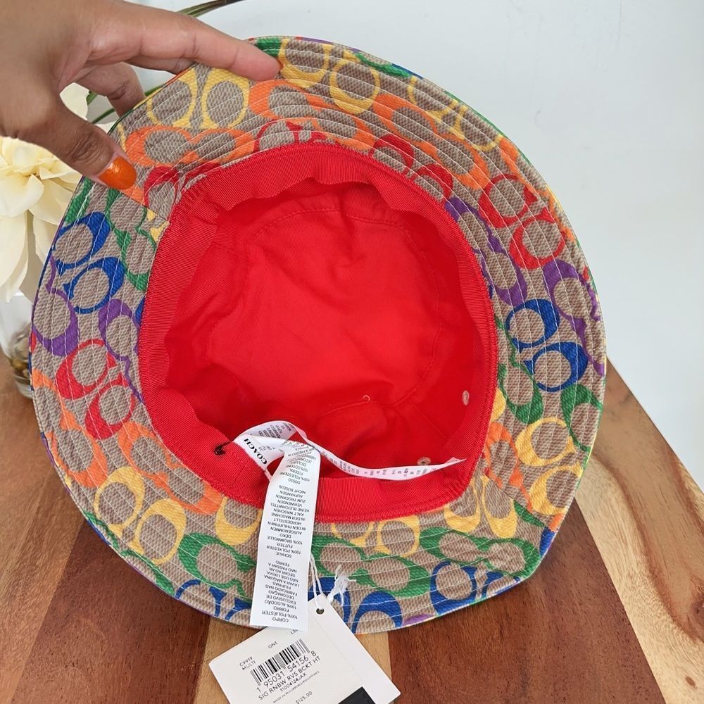 NWT Coach Rainbow Signature‎ Bucket Hat - Picture 3 of 6