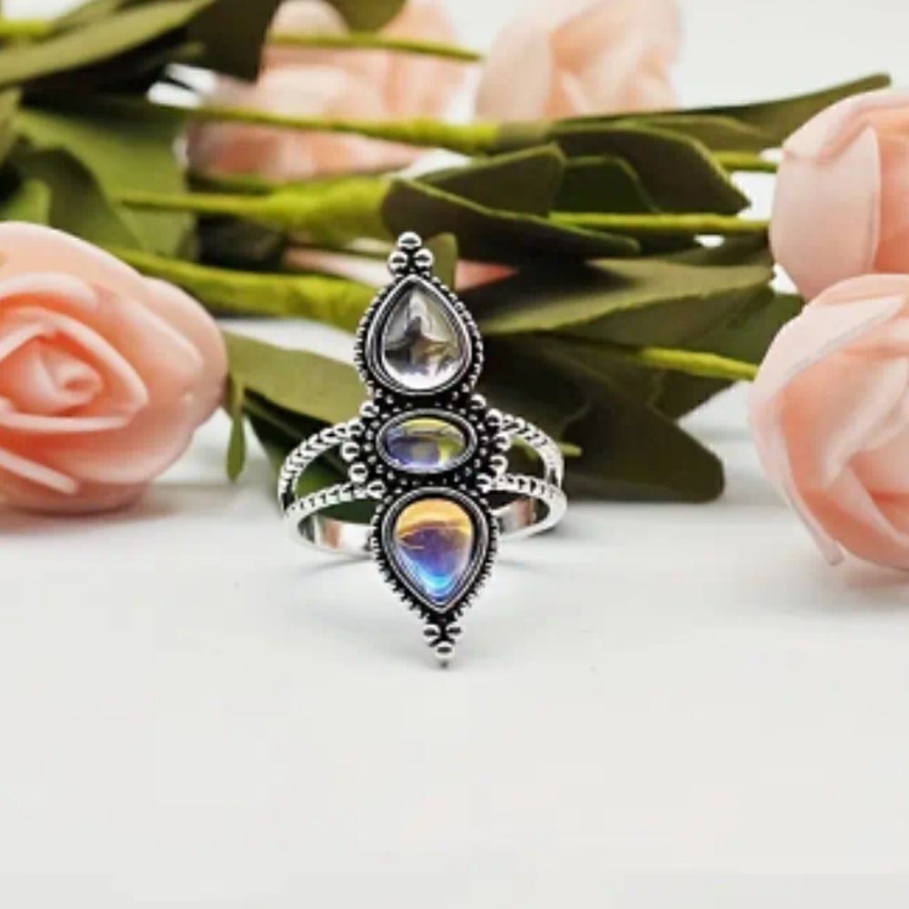 Exquisite Mosaic Ring Silver Plated Inlaid with Synthetic Gems - Picture 5 of 9
