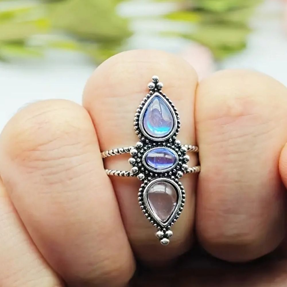 Exquisite Mosaic Ring Silver Plated Inlaid with Synthetic Gems - Picture 9 of 9