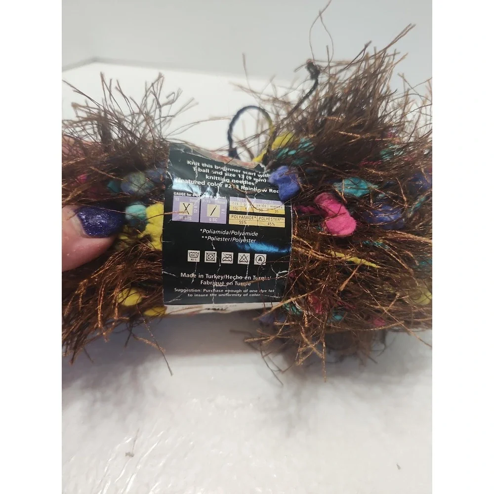 Lion Brand Fun Fur Eyelash Yarn  Chocolate Sprinkles - Picture 3 of 4