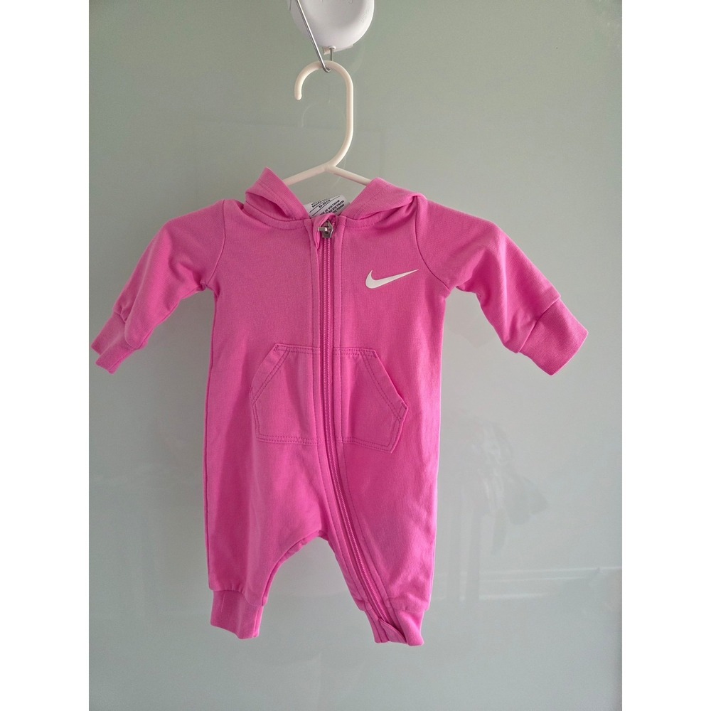 Nike baby girl newborn romper