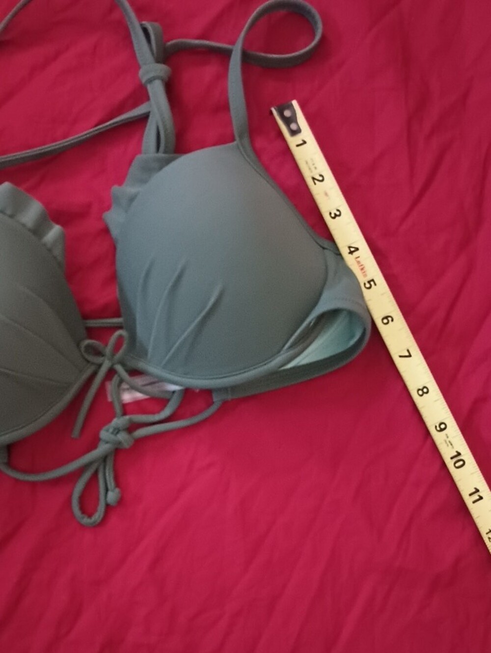 Victoria's Secret Olive Green Bikini Top Size 36c NWOT Swim Pool Pushup Cups - Picture 6 of 6