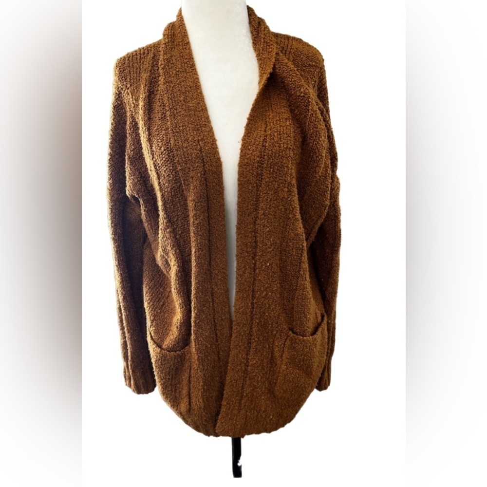 3/$25 🤗 Rust colored cardigan style sweater by Pink Rose.