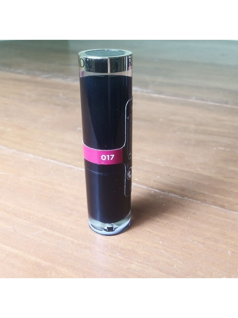 Revlon Super Lustrous Lipstick in Love is On 017