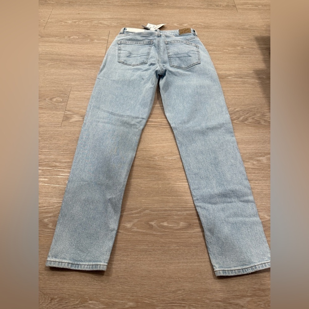 NWT American Eagle AE Strigid Mom Jean - Blue Breeze - Picture 7 of 9