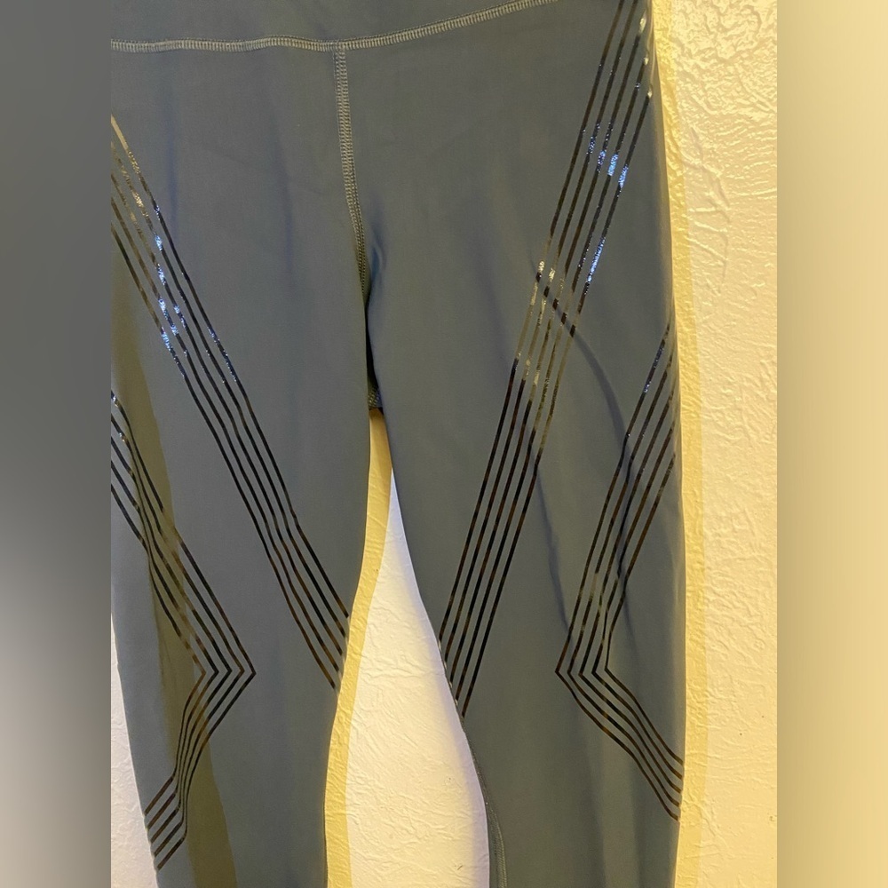Legging Alo - Picture 4 of 16