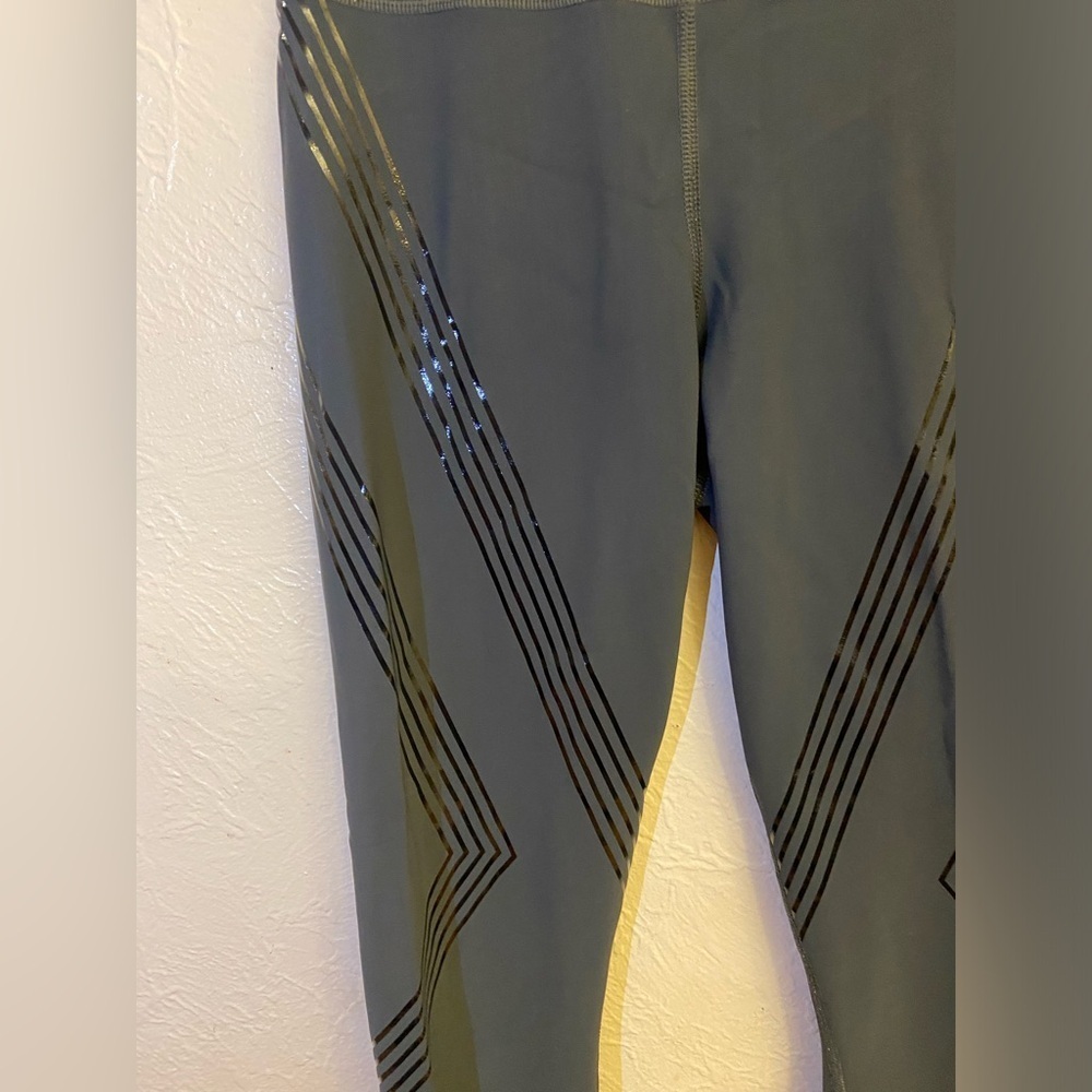 Legging Alo - Picture 6 of 16