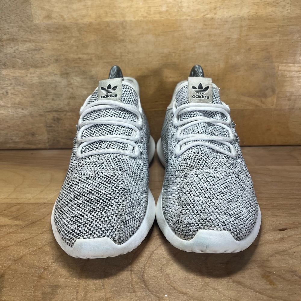 Adidas Tubular Shadow Knit Womens Size 6 (5Y) Athletic Shoes Gray Black BB8880 - Picture 2 of 8