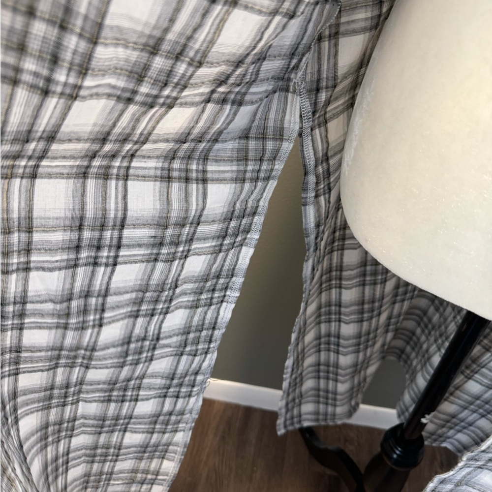 Hem and Thread long flowy pull on - Picture 5 of 6