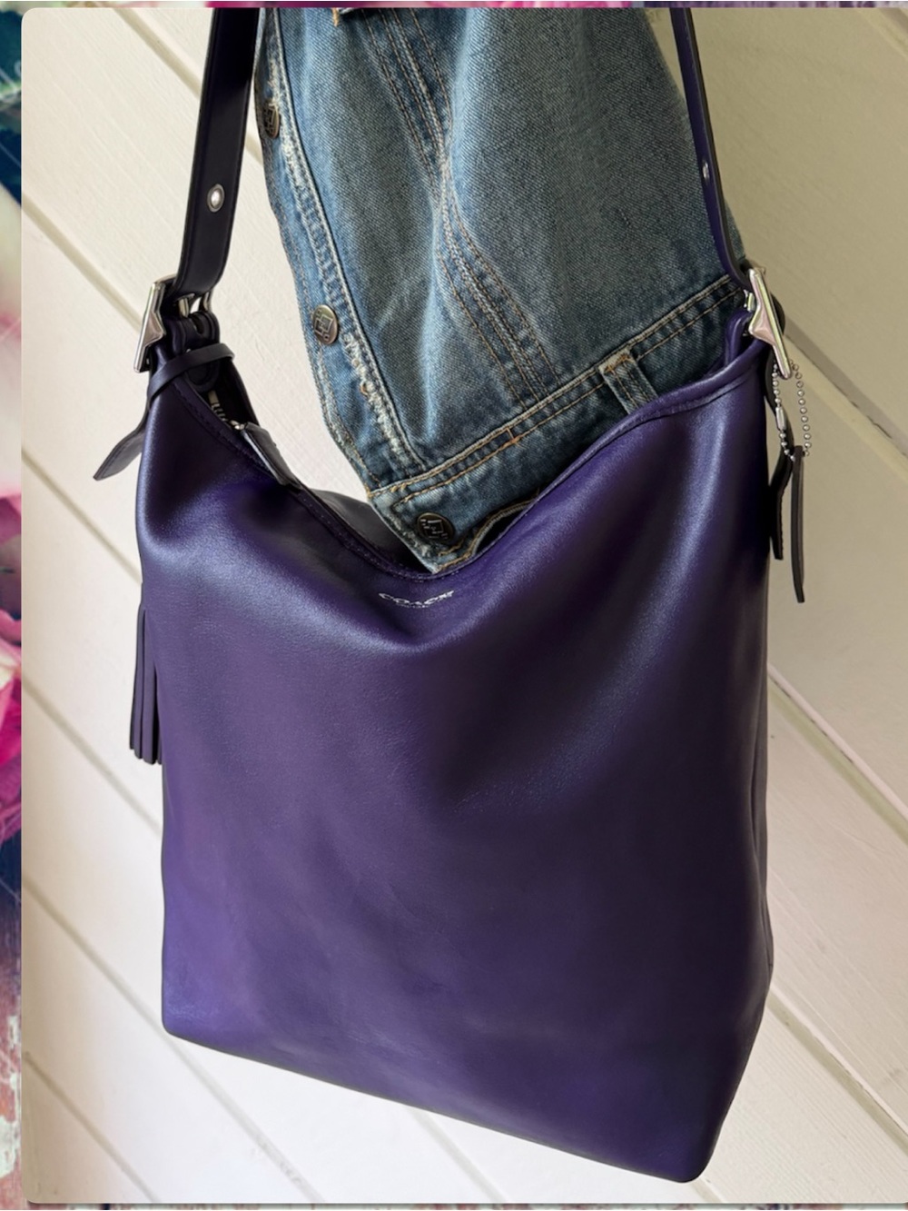NWT VINTAGE COACH LEGACY PURPLE DUFFLE BAG
19889