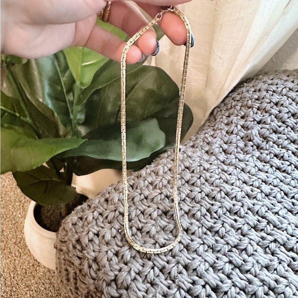 Vintage Gold Short Necklace