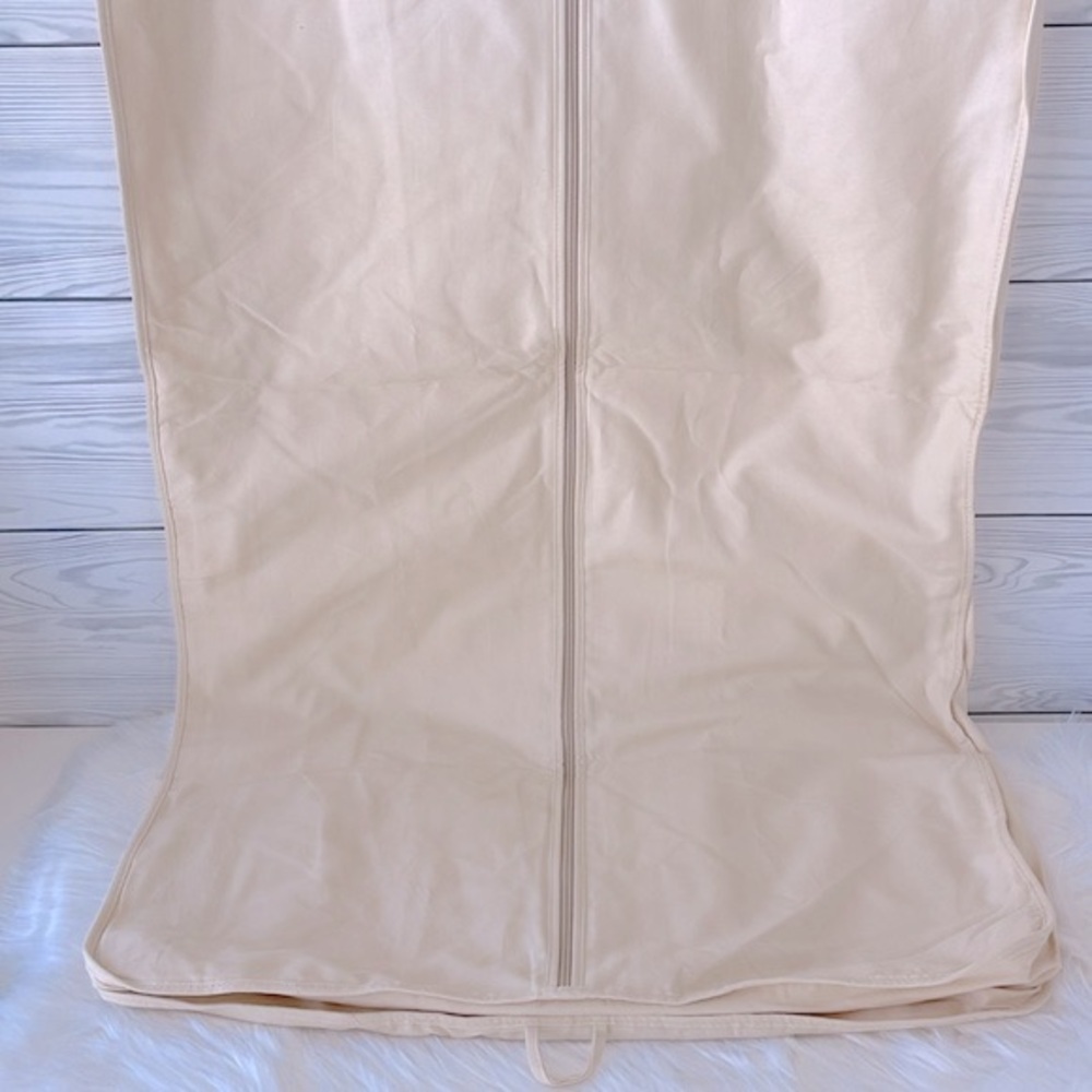 Louis Vuitton Garment Bag - Picture 4 of 16