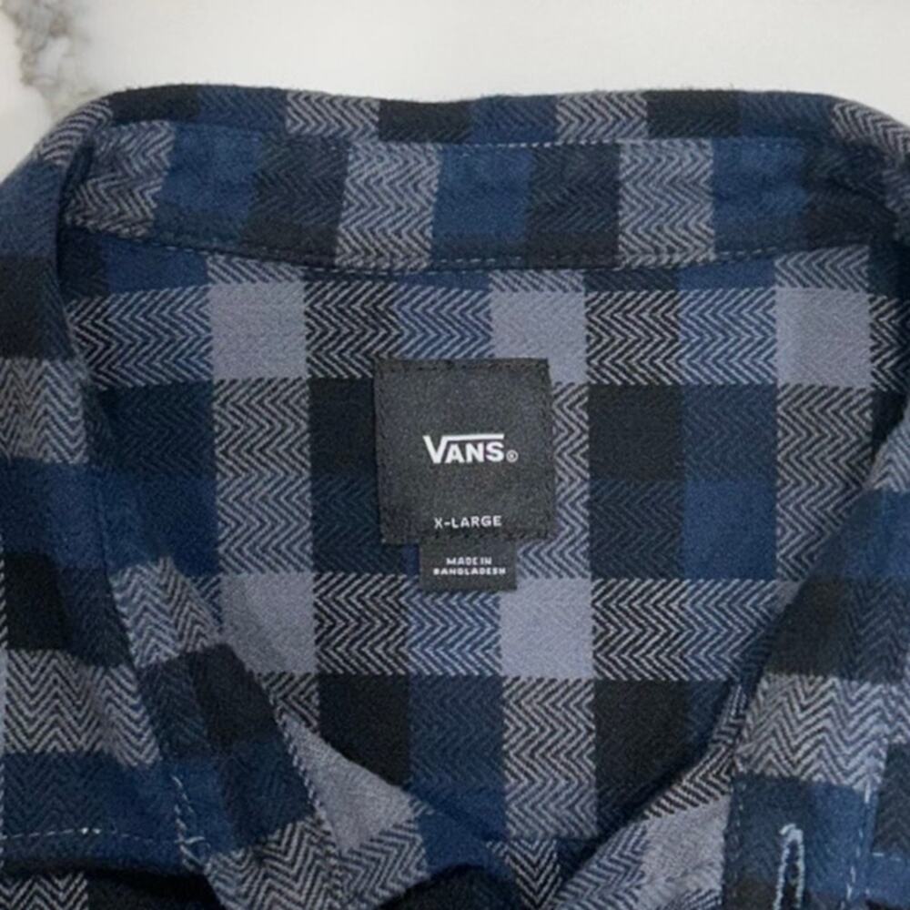 Vans Button Up Flannel Shirt Size XL - Picture 2 of 8
