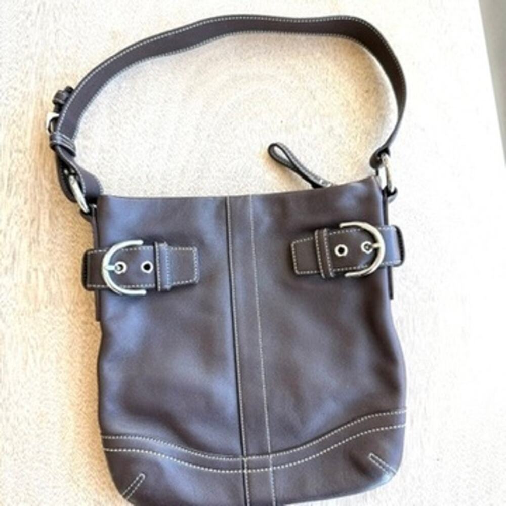 Coach SoHo Buckle Brown Leather Slim Duffle Bag #1453 Y2K Vintage Excellent Cond
