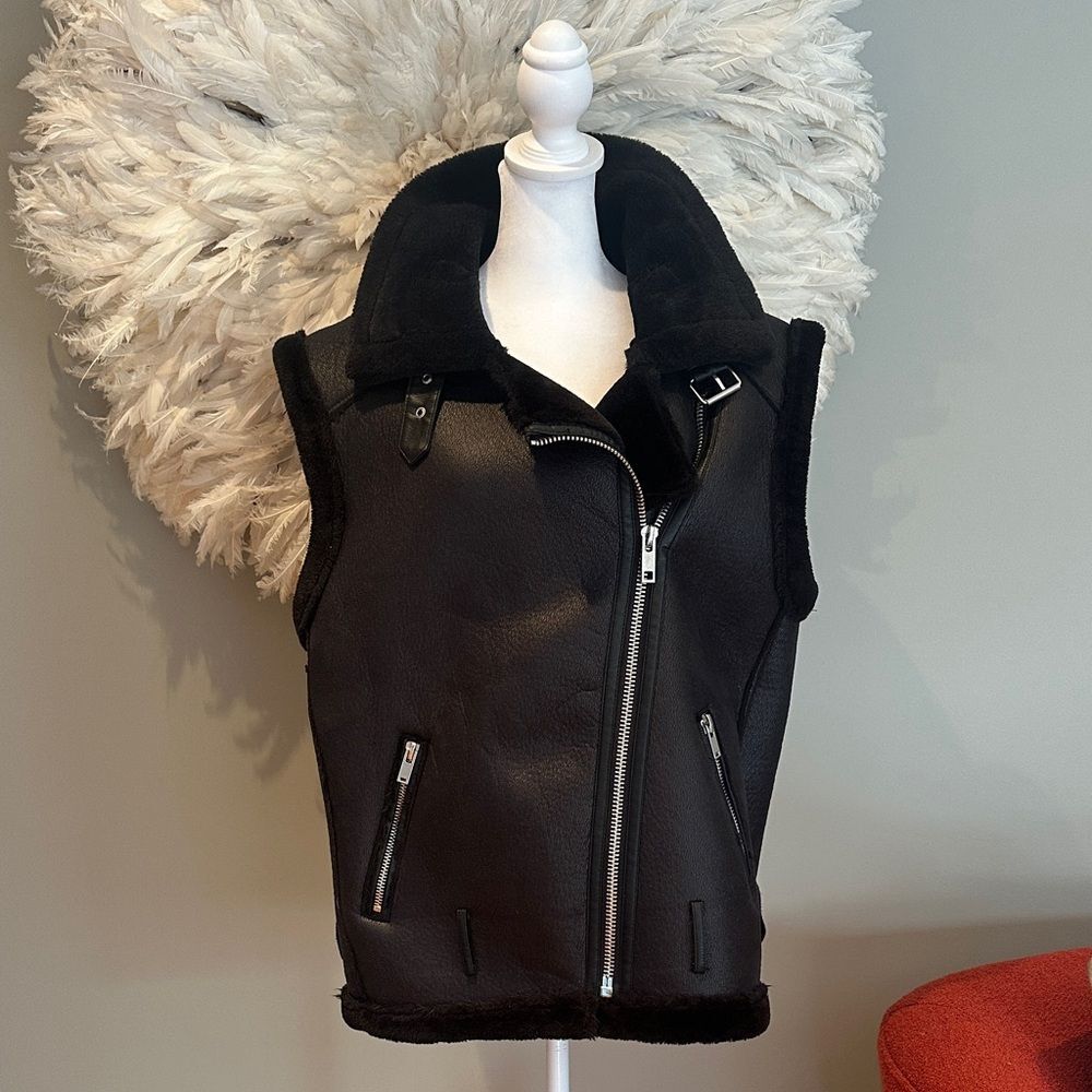 Zara Black Shearling Vest